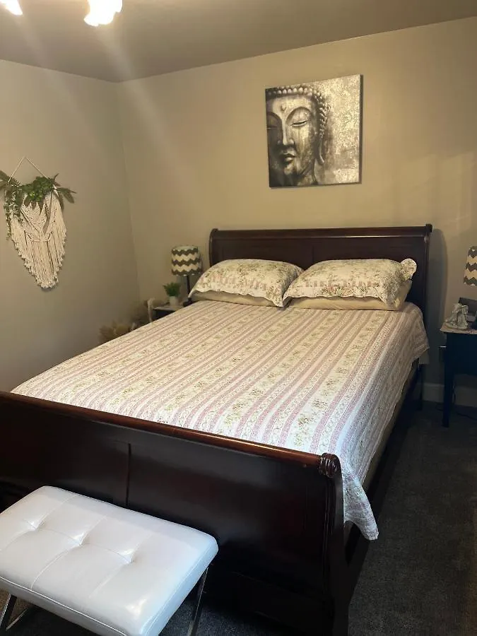 Always Inn Bed & Breakfast Niagara Falls